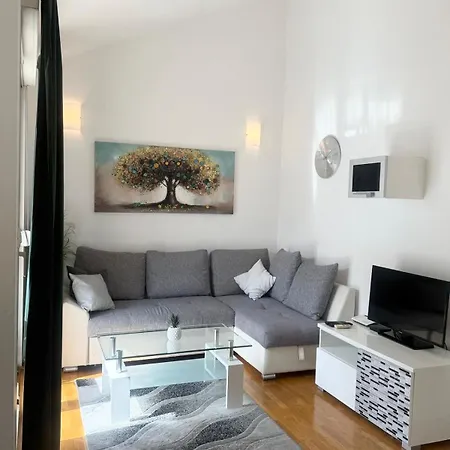 My Place Apartment