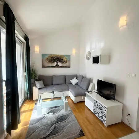 Apartment My Place *
